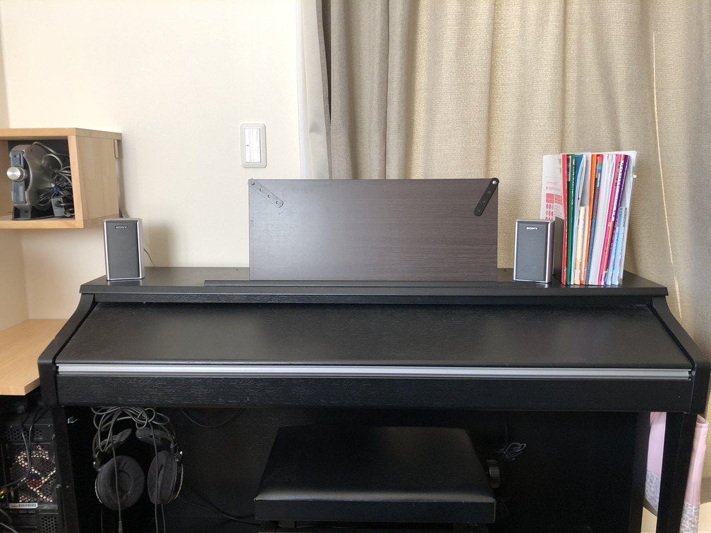 電子ピアノに棚をつける - エンジニア的スローライフ